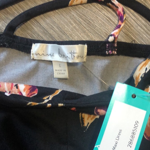 Maxi dress - Picture 4 of 5